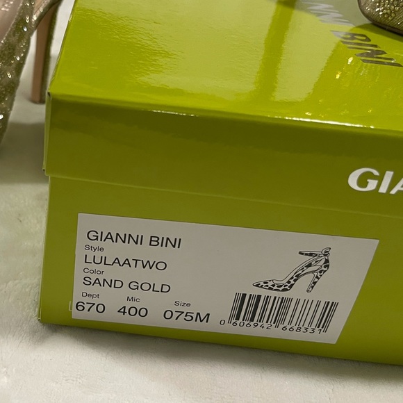 Gianni Bini, 7.5, Sexy Gold Heel - Picture 4 of 4